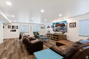 306 S Sunburst Dr, Layton, UT 84041 - Photo 21