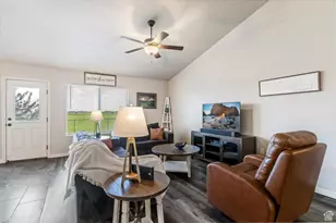 306 S Sunburst Dr, Layton, UT 84041 - Photo 5