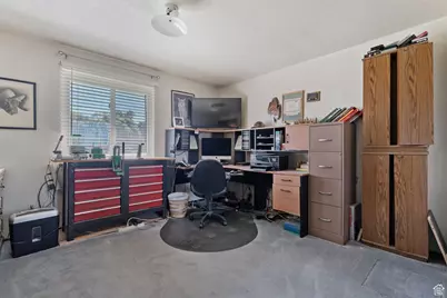 40 S 100 E, Fillmore, UT 84631 - Photo 21