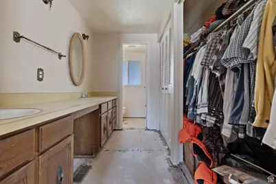 40 S 100 E, Fillmore, UT 84631 - Photo 35