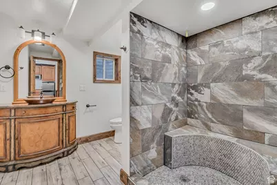 2169 W 7600 S, West Jordan, UT 84084 - Photo 27