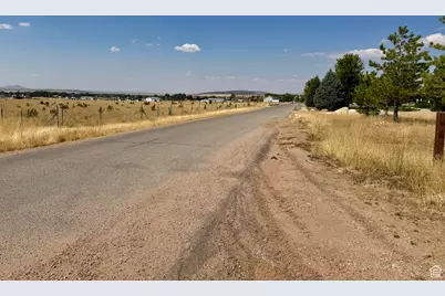 760 E 700 S, Fillmore, UT 84631 - Photo 5