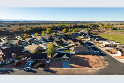 786 E Cedar Cir, Kanab, UT 84741 - Photo 31