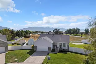 3867 Rungsted Cir, Syracuse, UT 84075 - Photo 25