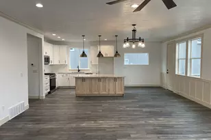 817 S 1365 W, Lehi, UT 84043 - Photo 7