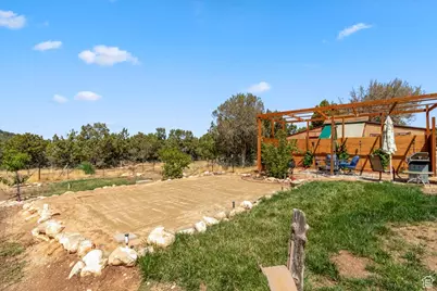 11450 N Pigeon Hollow Rd, Spring City, UT 84662 - Photo 35