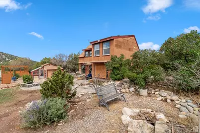 11450 N Pigeon Hollow Rd, Spring City, UT 84662 - Photo 25