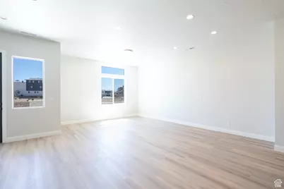 684 W High Tide Pl #131, Saint George, UT 84790 - Photo 9