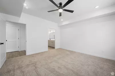 226 N Cliffside Dr #L300, Hurricane, UT 84737 - Photo 11