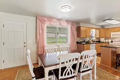 1275 S Morgan Dr, Morgan, UT 84050 - Photo 7