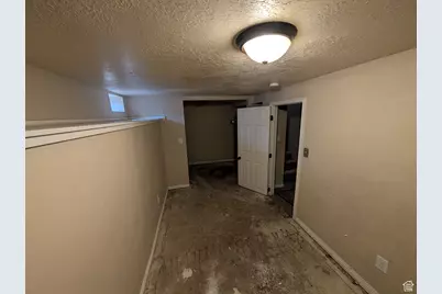 3874 S Orchard Ave E, South Ogden, UT 84403 - Photo 7