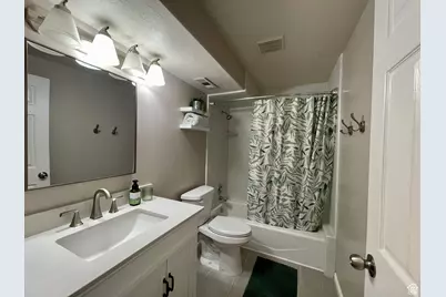 1935 E Deere Valley Dr N, Layton, UT 84040 - Photo 27