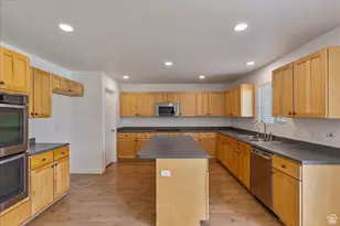 13887 S Lamont Lowell Cir W, Herriman, UT 84096 - Photo 11