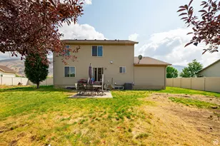 222 S 1170 E, Hyrum, UT 84319 - Photo 23