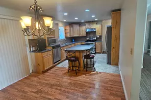 1384 W 7290 S, West Jordan, UT 84084 - Photo 15
