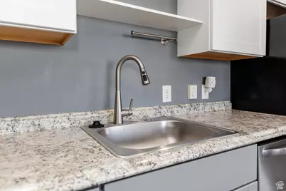 375 S 200 W, Tremonton, UT 84337 - Photo 11