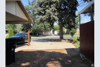 1122 E 1250 N, Layton, UT 84040 - Photo 5