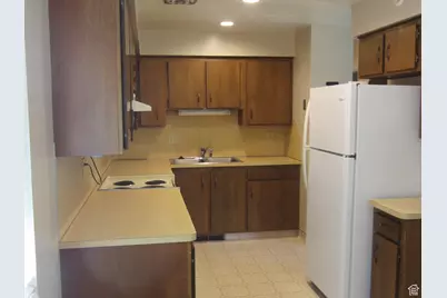 1122 E 1250 N, Layton, UT 84040 - Photo 11