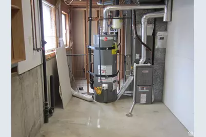 1122 E 1250 N, Layton, UT 84040 - Photo 31