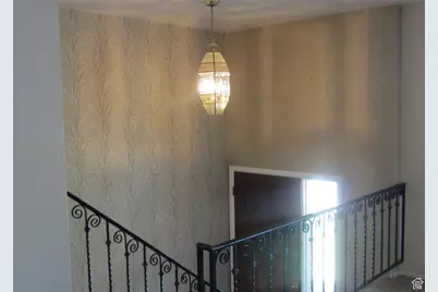 1122 E 1250 N, Layton, UT 84040 - Photo 9