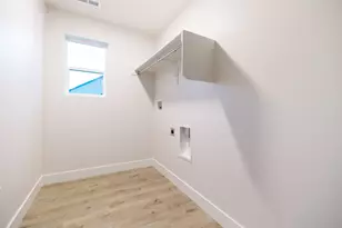 1471 W Boseman Way, Saratoga Springs, UT 84045 - Photo 17