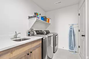 1497 S Overlook Ln, Saratoga Springs, UT 84045 - Photo 35