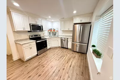 2178 N 220 W, Tooele, UT 84074 - Photo 13