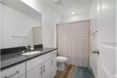 1039 E Reef Dr, Saratoga Springs, UT 84045 - Photo 17