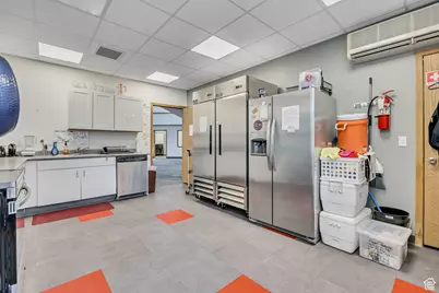 1380 S Main St, Salt Lake City, UT 84115 - Photo 43