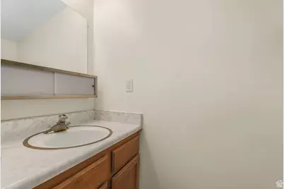 1325 Lincoln Ave #52, Ogden, UT 84404 - Photo 7