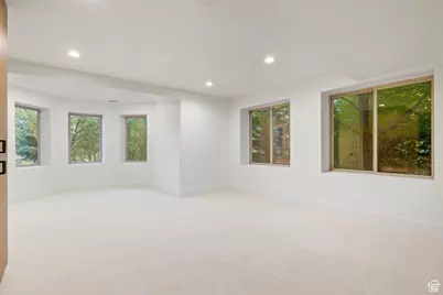 6602 W Normandy Way, Highland, UT 84003 - Photo 29