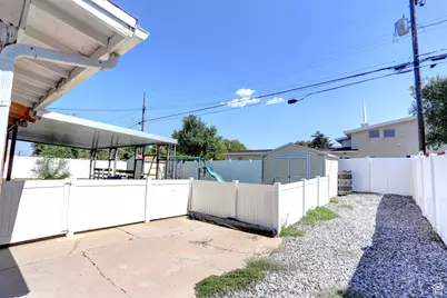 590 N Brook Ave, Tooele, UT 84074 - Photo 3