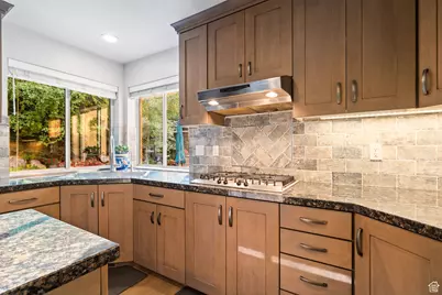 1811 E Shadow Valley Dr S, Ogden, UT 84403 - Photo 11