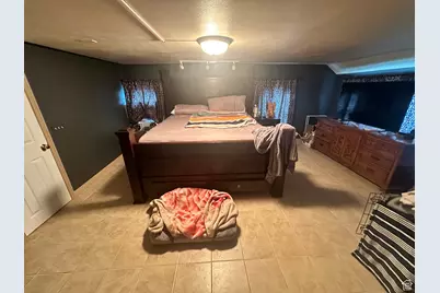 575 W 200 S, Vernal, UT 84078 - Photo 9