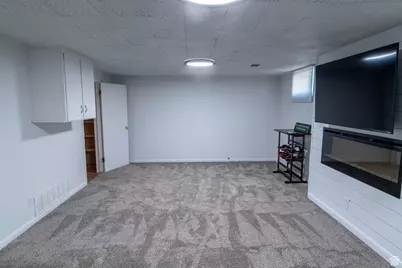 665 E 400 S, River Heights, UT 84321 - Photo 25