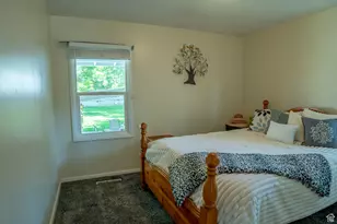 665 E 400 S, River Heights, UT 84321 - Photo 19