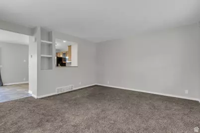 1909 N 70 W, Tooele, UT 84074 - Photo 9