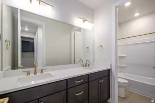 7062 W Terraine Rd, West Jordan, UT 84081 - Photo 11