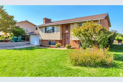 2038 W 4600 S, Roy, UT 84067 - Photo 25