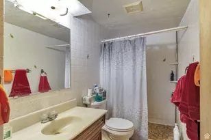 2038 W 4600 S, Roy, UT 84067 - Photo 13