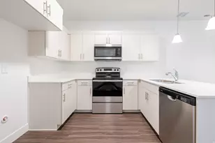 858 N Coulsen Dr, Saratoga Springs, UT 84045 - Photo 9