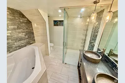 1358 E Maplewood Cir, Murray, UT 84121 - Photo 19