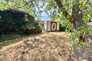 1358 E Maplewood Cir, Murray, UT 84121 - Photo 29