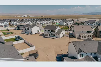 3091 N Lone Pine St #413, Eagle Mountain, UT 84005 - Photo 3