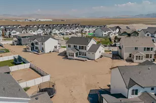 3091 N Lone Pine St, Eagle Mountain, UT 84005 - Photo 3