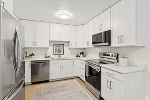 8655 S Green Way, Sandy, UT 84094 - Photo 11