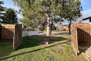 1448 E Estrellita Dr, Sandy, UT 84093 - Photo 29