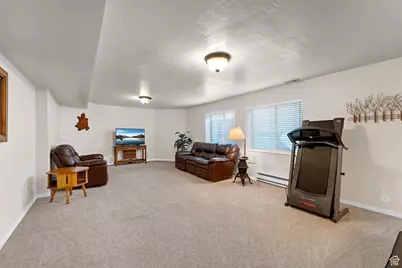 156 N 130 E, Orem, UT 84057 - Photo 19
