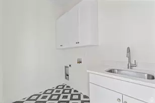 1361 S Lincoln St, Salt Lake City, UT 84105 - Photo 15