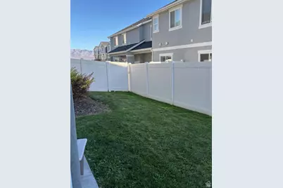 4243 W Park Lake Ct S, Riverton, UT 84096 - Photo 9